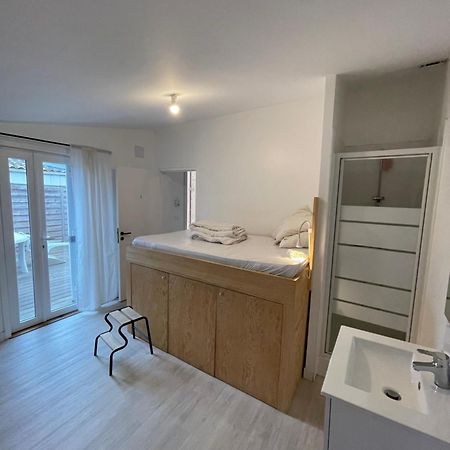 Chambre Privee Dans Maison D'Hotes เซอนง ภายนอก รูปภาพ