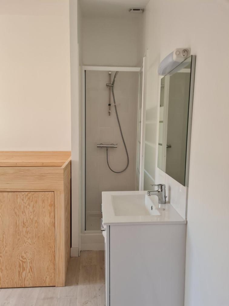 Chambre Privee Dans Maison D'Hotes เซอนง ภายนอก รูปภาพ