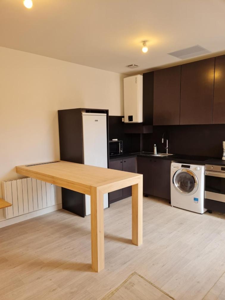 Chambre Privee Dans Maison D'Hotes เซอนง ภายนอก รูปภาพ